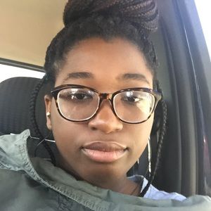 Meet your Posher, Pelumi